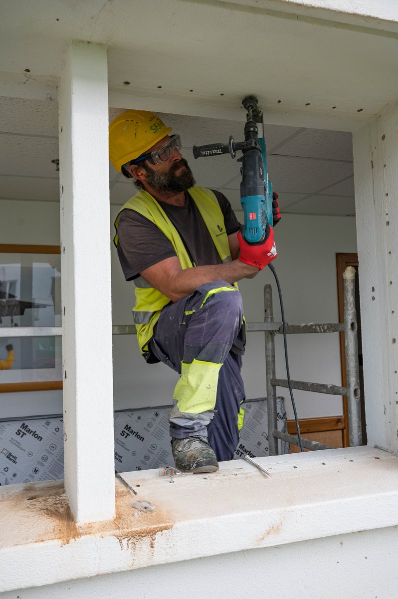 NAVSTA_Rota's tweet photo. NAVFAC Europe, Africa, Central is partnering with Naval Station Rota, Spain to execute more than $13 million in renovations and modernizations to unaccompanied housing, with work continuing through 2026.

Read the full story below!

https://t.co/ZGJo1yV6kw https://t.co/xd80cft0vV
