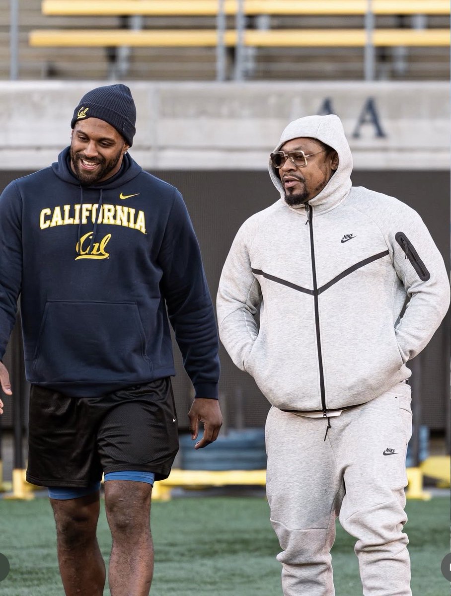 CoachMcArthur6's tweet photo. “You can’t have unique results without unique relationships” & @CalFootball has just that 🐻#ComeBeLegendary #GoBearsAlumni @JaredGoff16 @MoneyLynch @camjordan94 @CoachLup @RonRivera80 https://t.co/1szPOJ3Gqe