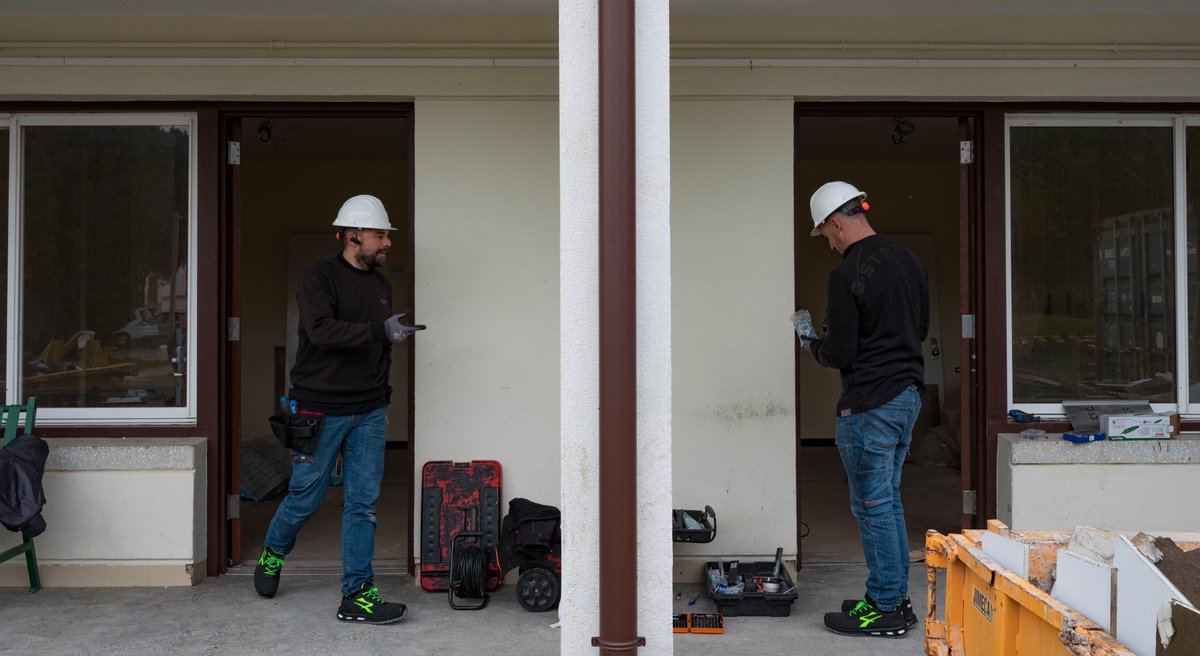 NAVSTA_Rota's tweet photo. NAVFAC Europe, Africa, Central is partnering with Naval Station Rota, Spain to execute more than $13 million in renovations and modernizations to unaccompanied housing, with work continuing through 2026.

Read the full story below!

https://t.co/ZGJo1yV6kw https://t.co/xd80cft0vV