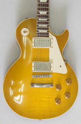 レスポールと言うとチェリーサンバーストが1番メジャーかもしれんけど