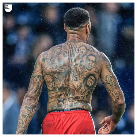 IamMzilikazi's tweet photo. The writing is on the wall: To ink or not to ink, it’s a personal choice #TheInk 15 https://t.co/YkkxChoJes