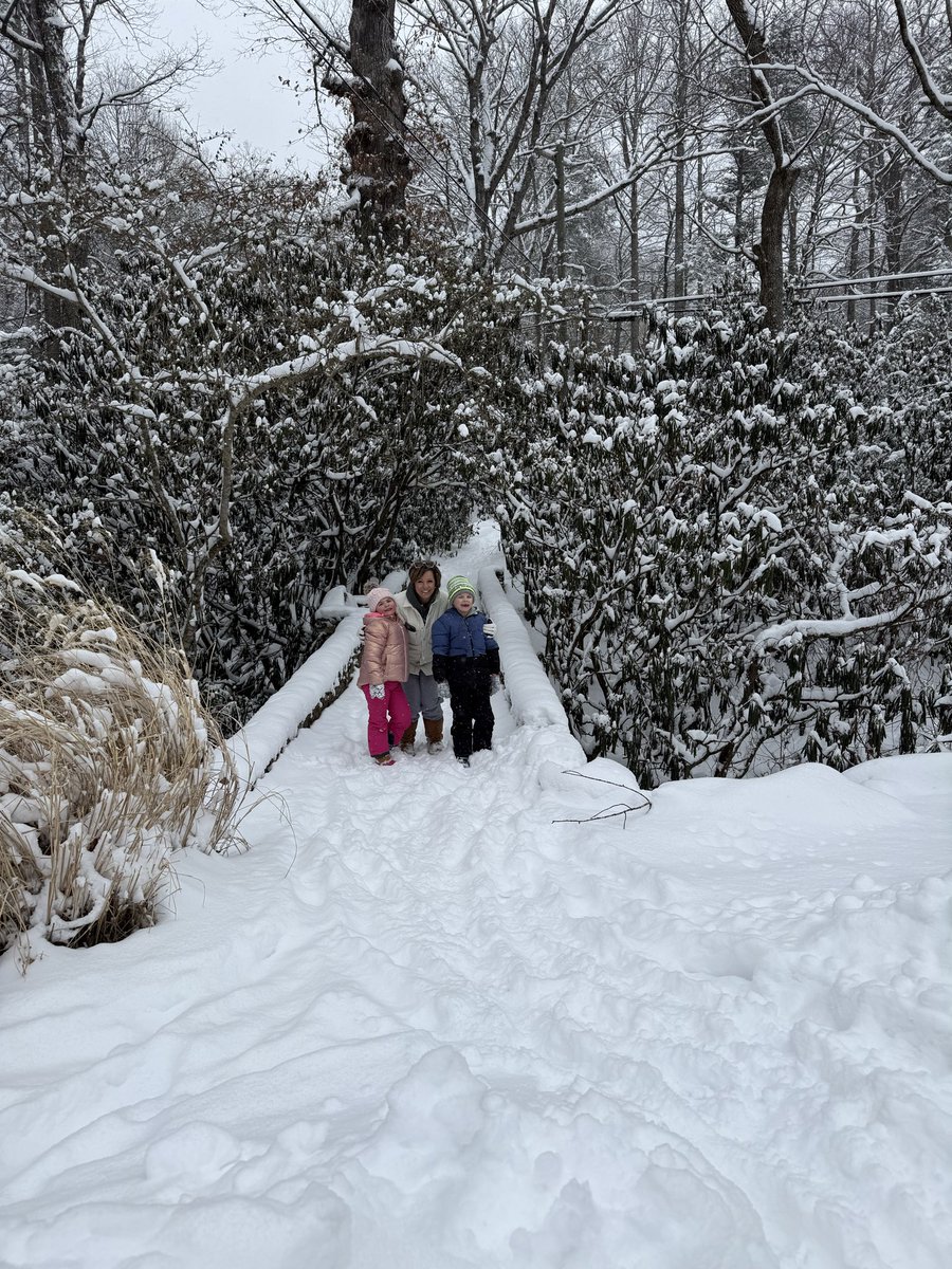 Coach Jamie Moore tweet media