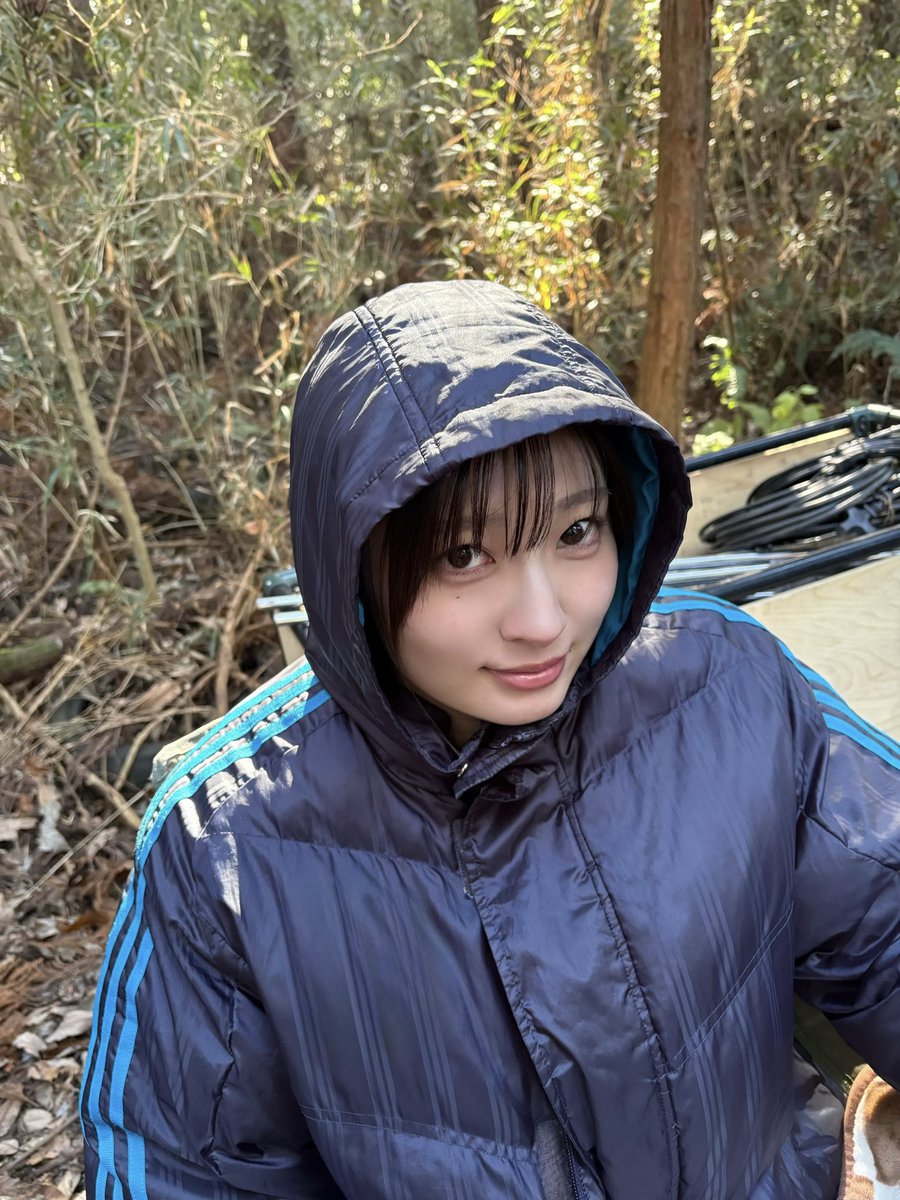 ai_y_staff's tweet photo. 皆さん、第4話ご視聴ありがとうございました！
(山で撮影のときの熊ちゃん🐻)

2/10(火)・2/17(火)はオリンピックのため、
第5話は、2/24(火)21時〜放送となります⚠️
#東京PD https://t.co/eUmMYWeQqk