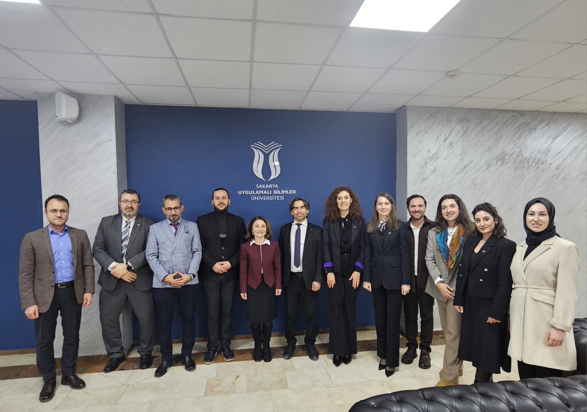 🎓 SUBÜ koordinatörlüğünde yürüttüğümüz Erasmus+ KA130 kapsamında, paydaş üniversitelerimizle birlikte Kariyer Merkezleri Konsorsiyumu Bilgilendirme Toplantısını gerçekleştirdik.

🤝 Güçlü iş birlikleriyle daha etkin ve sürdürülebilir kariyer merkezleri için çalışıyoruz.