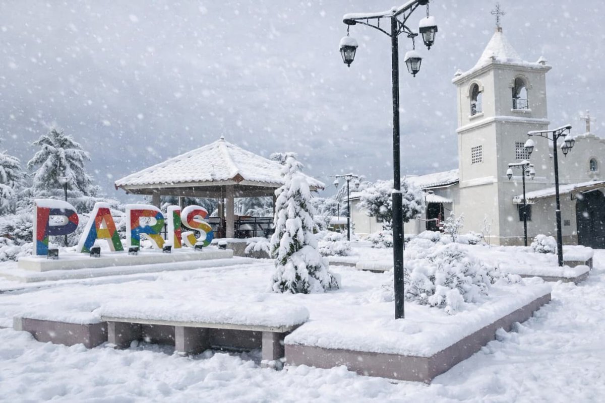 <a href="/CholaDeSantiago/">👠Mare🌺🌺</a> París de Parita en estos momentos 🥶