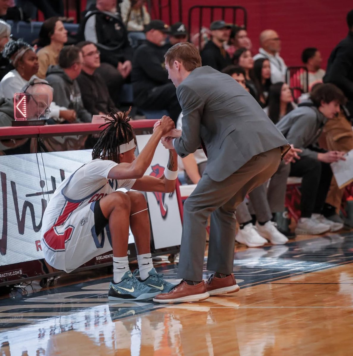 Michael Bacon tweet media