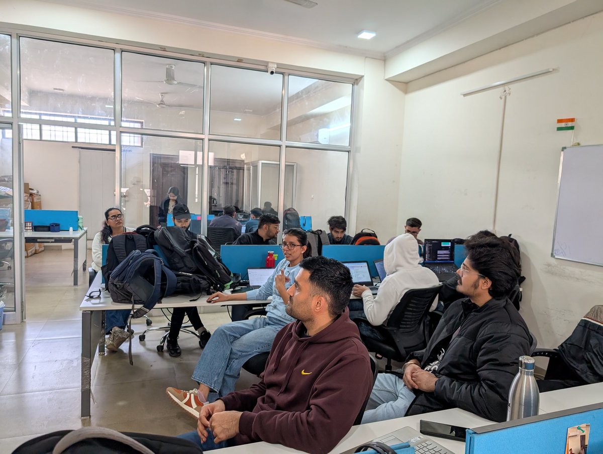 Appbay Tech tweet media