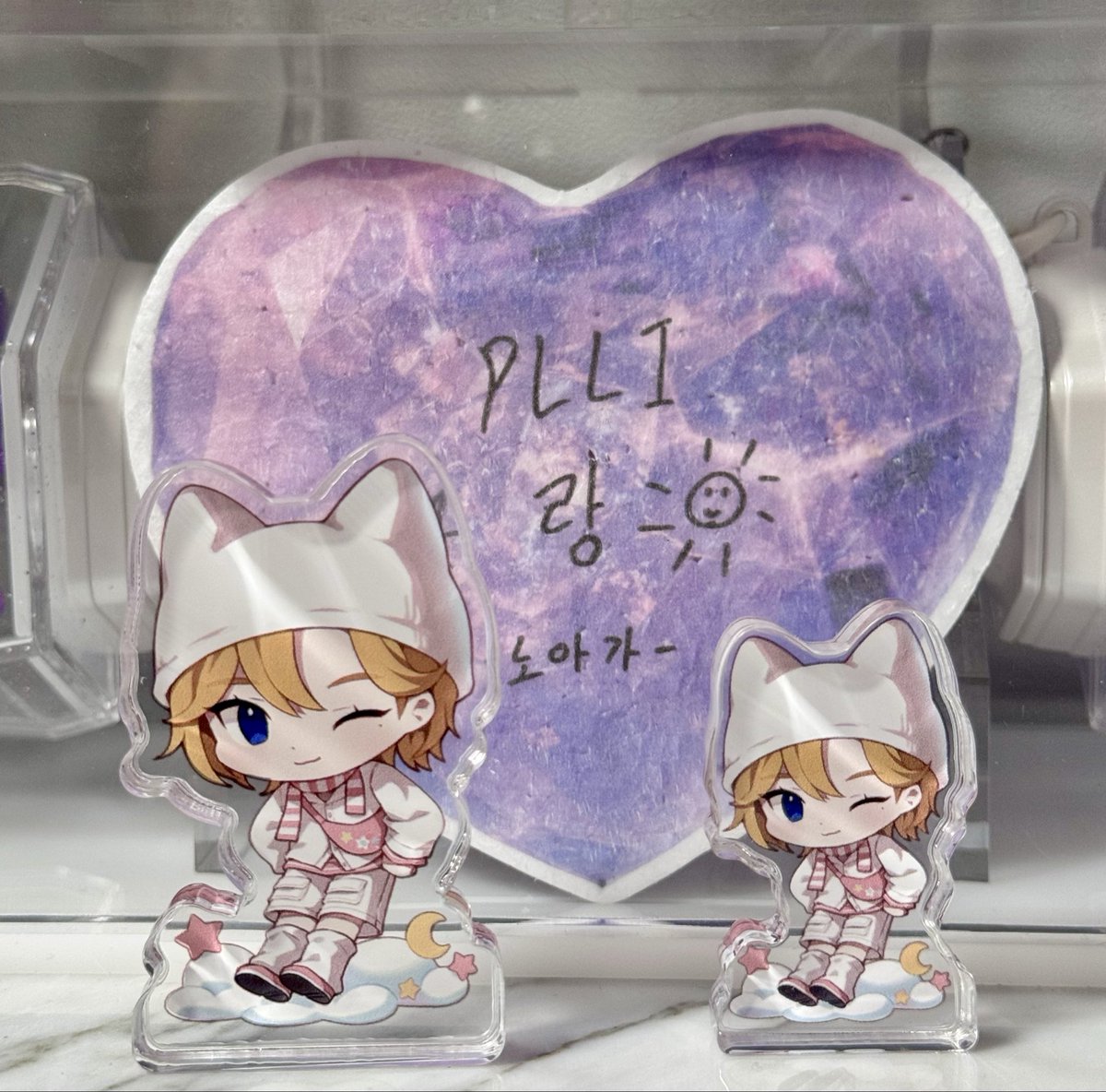 motno_ah's tweet photo. 💜노아 생일 기념 나눔 RT💜

나눔상품 : 코롯토 큰거 1, 작은거 1
인원 : 2명
조건 : 노아의 생일을 진심으로 축하할 플리
누구나

해당 그림은 소량 나눔으로 사전에 실끼님께 허락 받았으며, 금전거래 및 재나눔 불가합니다!

@silver_tokki 귀여��� 그림 다시 한번 감사합니다🥹 https://t.co/GJTOWzmGDu