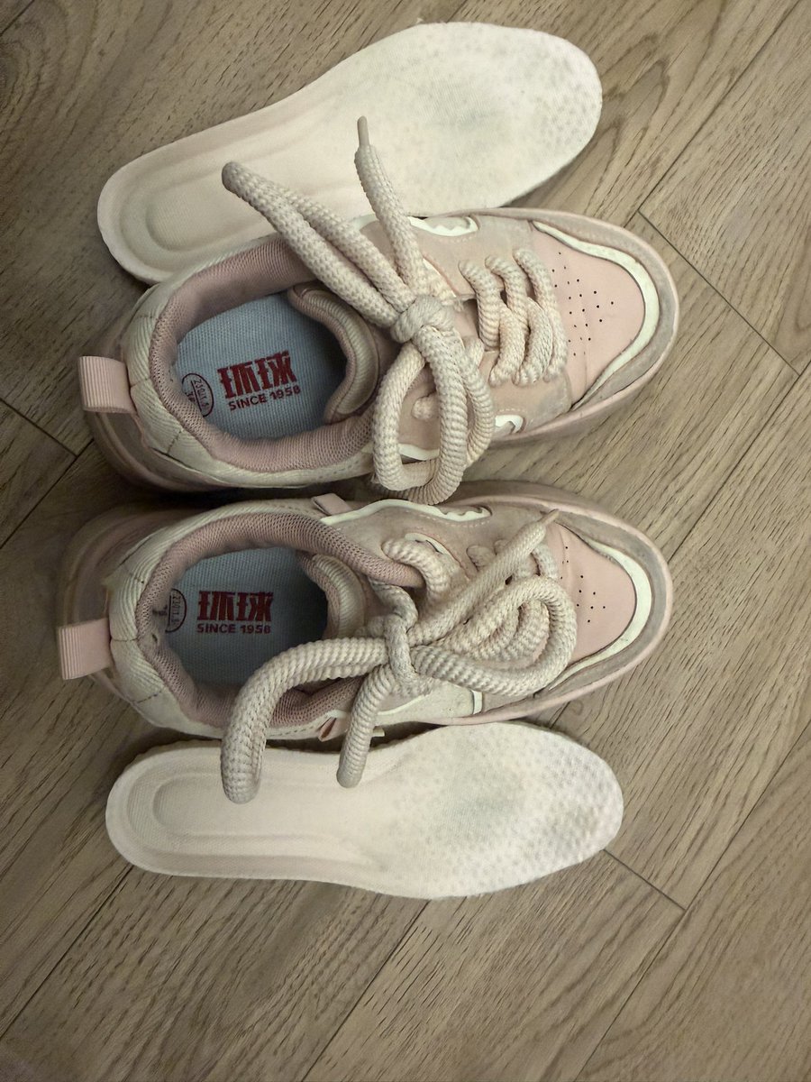 草莓🍓重口原味(爱跑步可邮寄国外) tweet media