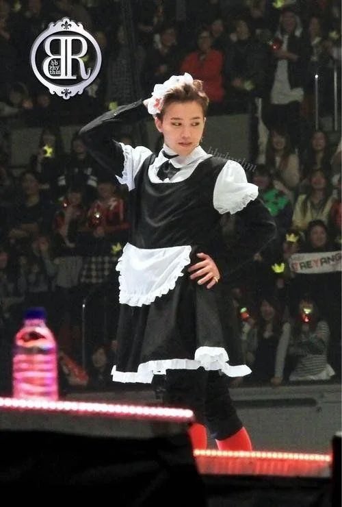 iyeluvzoa's tweet image. jiyong reheat your own nachos for fam meet please