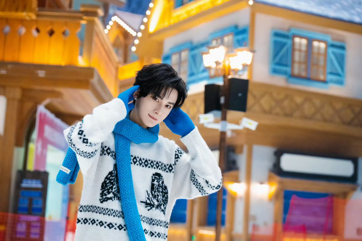 #OceanJiangUpdate 

[2026.02.03] 

江衡oc Weibo update 
🔗 weibo.com/7927065948/526…

มันเป็นฤดูหนาวไงล่ะ~

#JiangHeng #OceanJiang #江衡