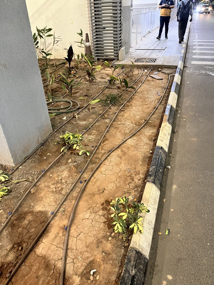 Ananthacharya13's tweet photo. @GBA_office why there’s no footpath for the public? This is in Pattandur Agrahara metro station. @OfficialBMRCL https://t.co/0q9M2QYjDI