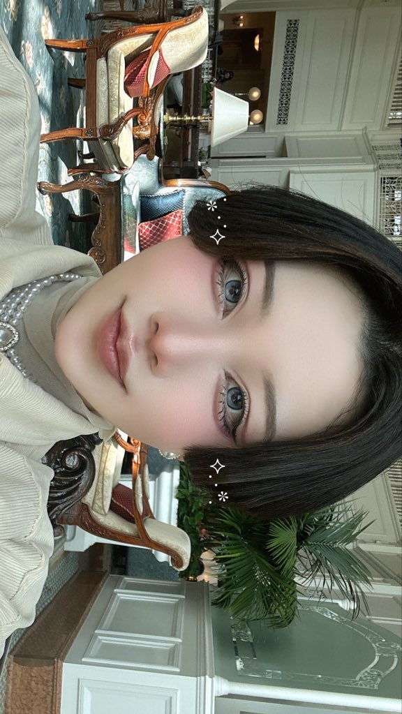 dooooll_kun's tweet photo. ラメなし  多幸感 メイク 記録 ..🪶𓂃 𓈒𓏸 https://t.co/U2IcvNsSqg