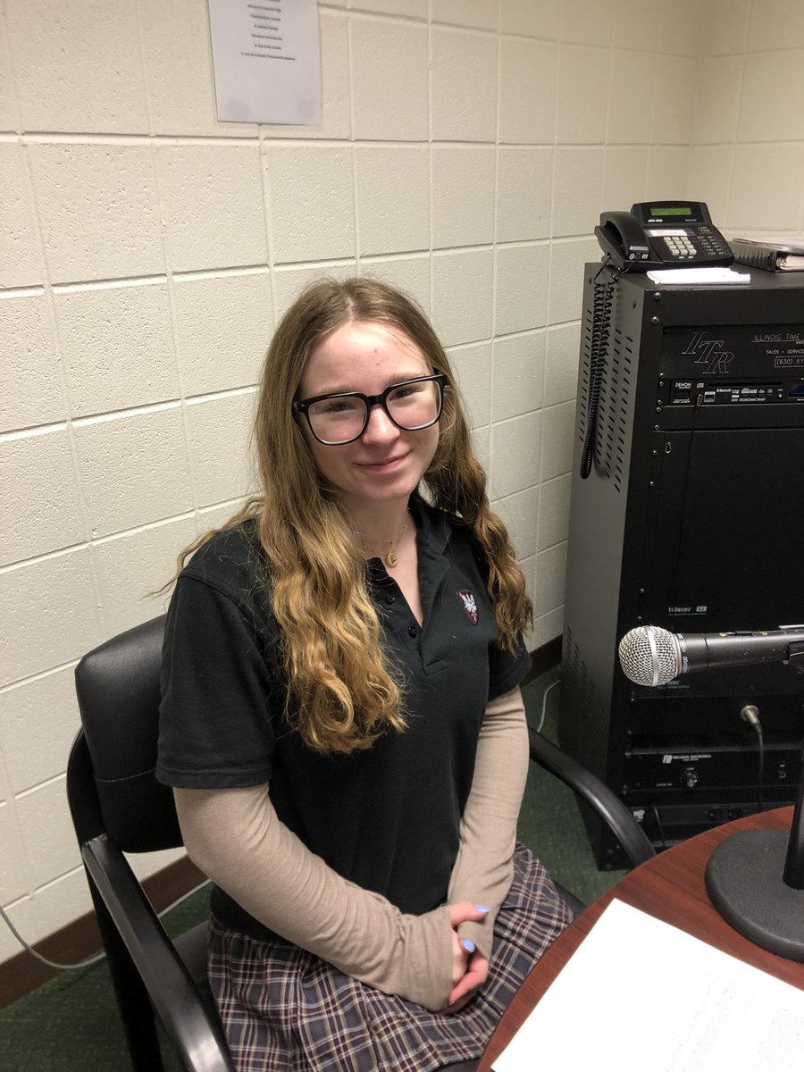 mrfitzhistory's tweet image. Thank you @BenetRedwings senior Gianna Cunningham for reading the morning prayer. #redwingnation