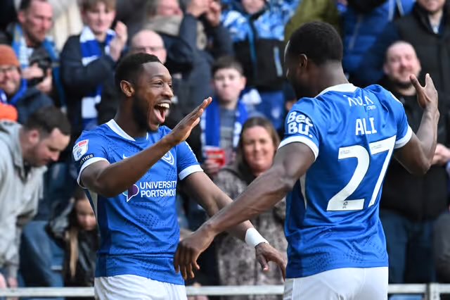 ryanhoney9's tweet photo. Is it the type of window to get excited over?Probably not.

Is it the type of window that could keep us in the division? Probably.

Yes it would’ve been nice to see Lang replaced properly but just back the recruitment.

Jan window - 
Short term 7.5/10
Long term 5.5/10

#Pompey https://t.co/LTSgont48N
