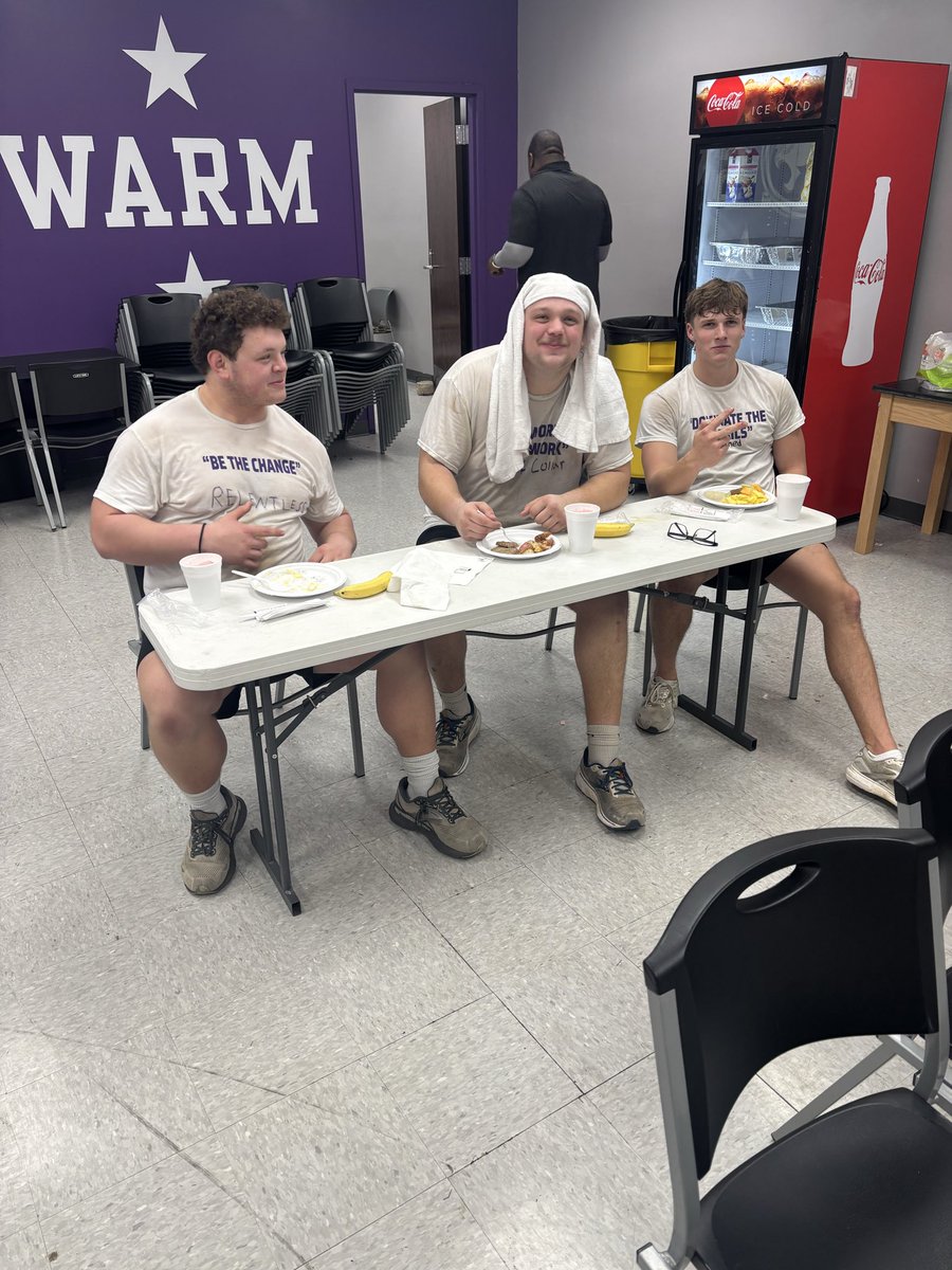 CoachBrentDearmon tweet media