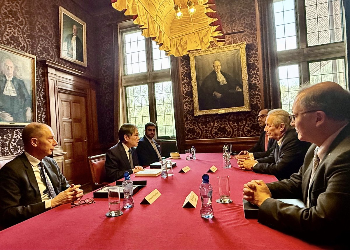 EmbChile Países Bajos tweet media