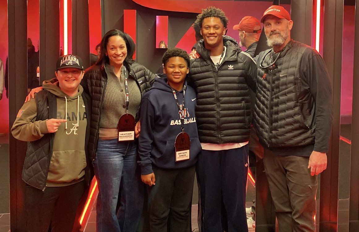 Brett Greenberg tweet media