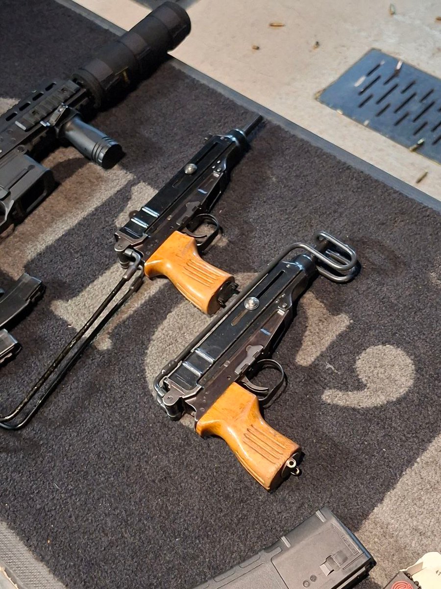 neutral_af's tweet image. &amp;gt; You don't know shit about Switzerland
Neither do you apparently