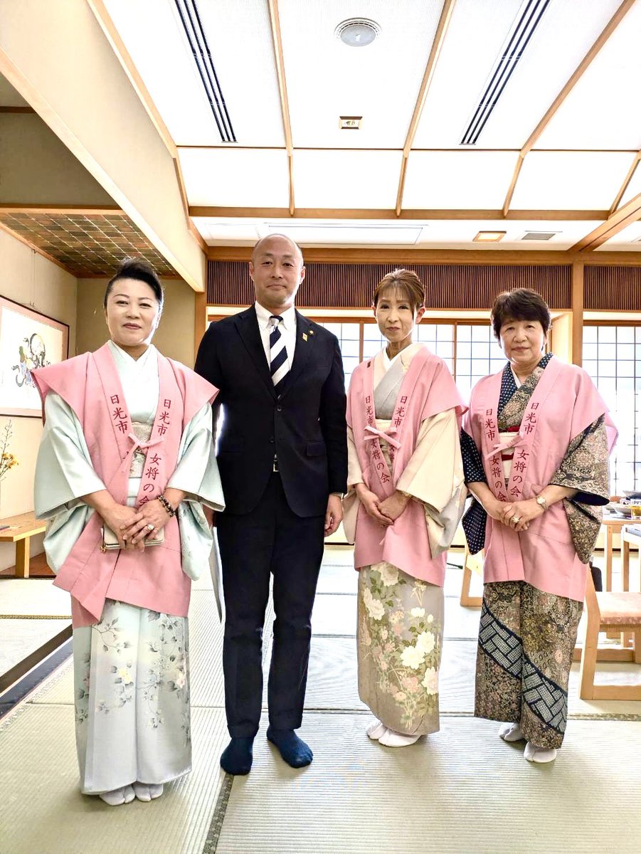 日光市女将の会新年会に出席をさせて頂きました。女将の皆様には、日頃から観光現場の最前線で、お客様への素晴らしい、おもてなしをして頂き、日光ブランドの価値を高めて頂いている事に、心より感謝を申し上げます。