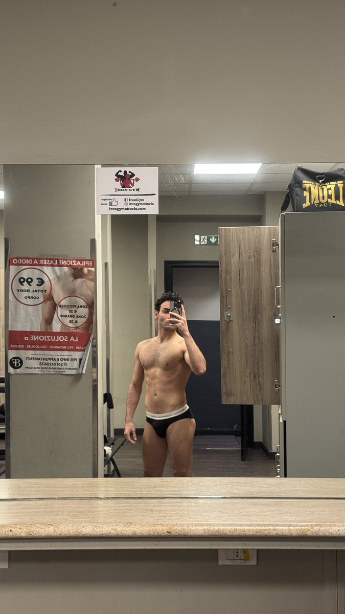 Star_boy998's tweet photo. Si chiama Bulking? https://t.co/jdQjac791f