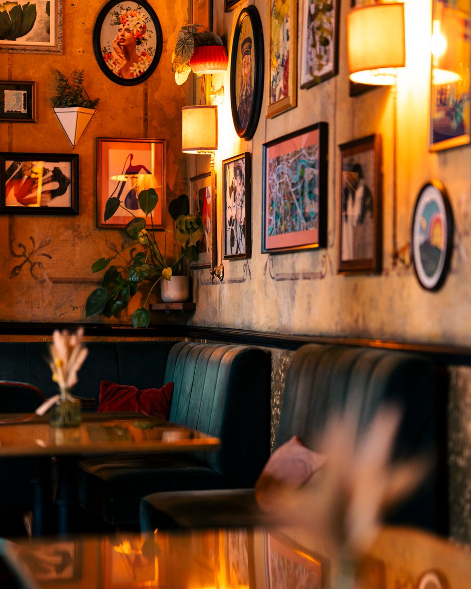 WoolpackBar's tweet photo. The Renaissance Room ✨
Your midweek escape upstairs - calm, cosy, and made for lingering lunches, meetings, or a well-earned pause from the day.
Take a seat and give our Winter Set Menu a try 🍽️ https://t.co/s0X66Sz5IH