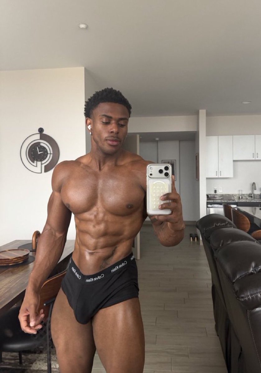 MuscleGod Carter💪🏾🔥 tweet media