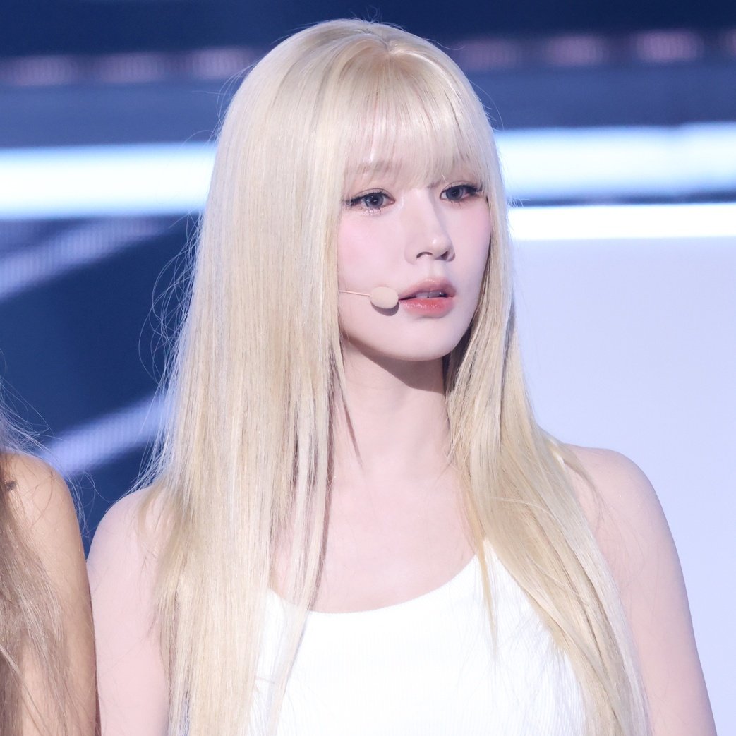 searchmiyeon's tweet photo. https://t.co/TntV0a7nWp