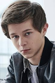 merlinpapin3's tweet photo. On souhaite un Bon Anniversaire à  #GrahamVerchere qui a 24 ans on peut le voir dans   Alert Sur Ordre de Dieu Good Doctor 50 States of Frights SuperGirl Stargirl Summer of 84

@FredOL69007

❤️si vous aimez https://t.co/nNQvzLmeeK