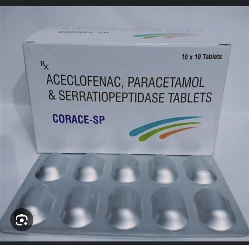 CMA_SUBHAM's tweet photo. @RailwaySeva @IRCTC Please help urgently 🙏

A patient travelling on train with PNR: 4645459278 is in immediate need of critical medicine. Kindly arrange emergency assistance/delivery at the next possible station.
📞 Patient Contact: 9331235383 
       Patient Name:Kamal Agarwal https://t.co/XmrABDLoh1