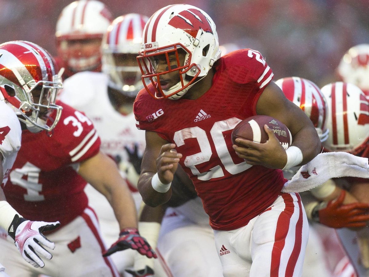 NFL Badgers tweet media