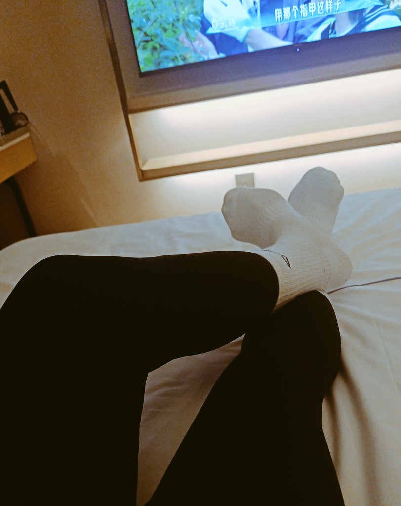 jinanzk001's tweet photo. #济南 #黄金 #舔菊 #臭脚  坐标济南，资料主页都有，有玩的吗？
q201154048 https://t.co/2gFr22GAv8
