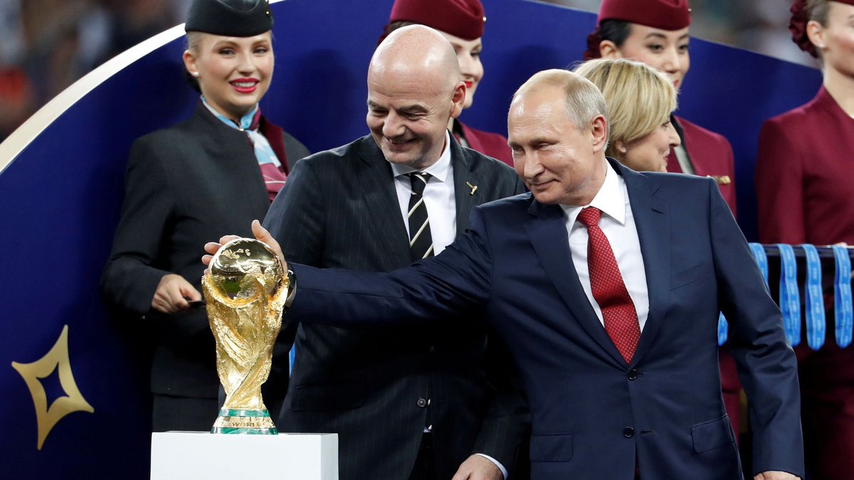 Nico_NoReaction's tweet photo. La FIFA y más precisamente Gianni Infantino tiene intenciones serías de quitarle el baneo a 🇷🇺 Rusia de las competencias. 

Esto se debió pura y exclusivamente por la guerra originada en 2022 con 🇺🇦 Ucrania. 

Según Infantino no ha servido de nada y solo ha generado odio https://t.co/dJowhuOnn9