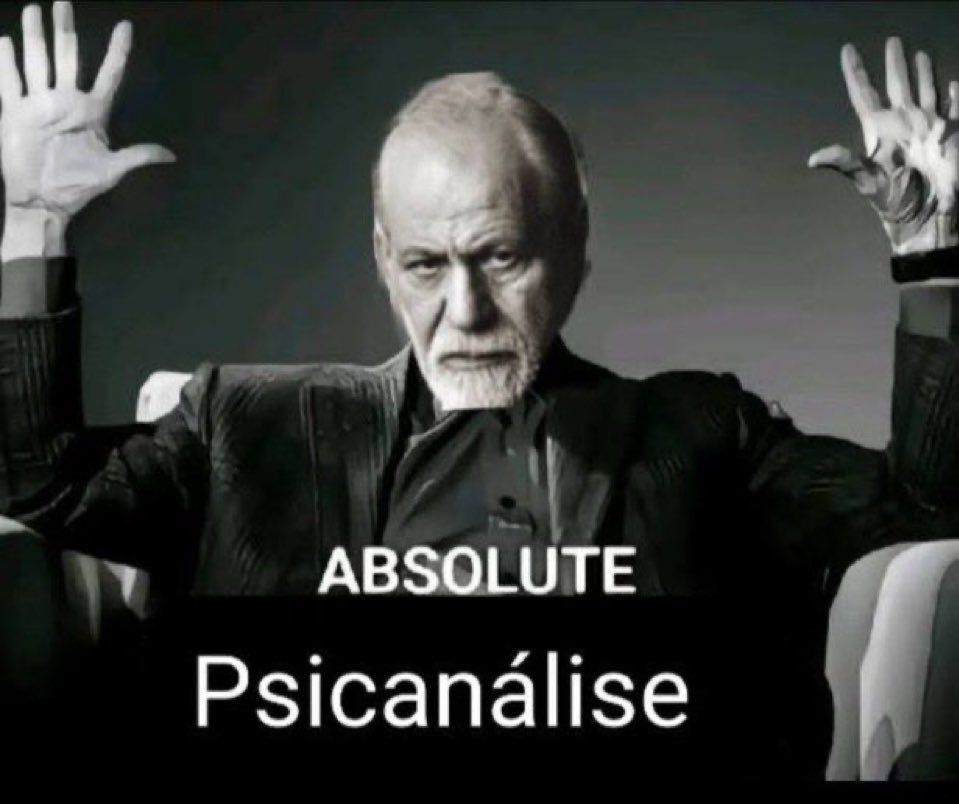graphedudesir's tweet photo. acabei de ter uma sessão em que eu >inconscientemente< abaixei o volume do meu fone, falei por cinquenta e três minutos e o assunto era 

"eu PRECISO me ouvir mais"

eu silenciei ATÉ minha analista

eu amo falar, eu PRECISO falar https://t.co/bPAbWRqhrO