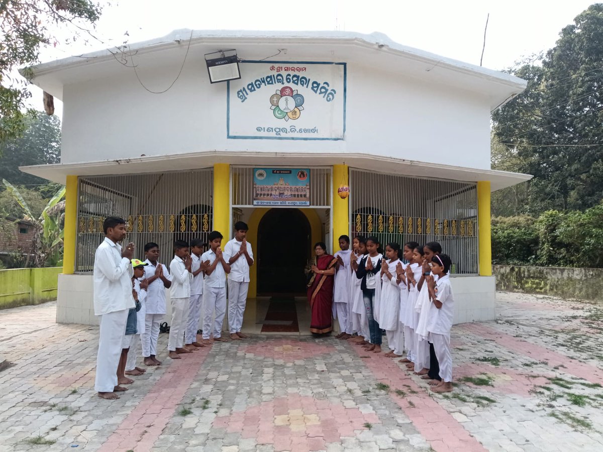 sathyasaiodisha's tweet photo. Loving Sairam..
With the Blessings of Swami, Banpur Samithi of Khordha district organized a spiritual tour program on 01.02.2026 for all the students of "Guru Nanak" Bala Vikas center located in Banpur Samithi of Khordha District.
#spiritualpicnic
#Balvikash
#Khordha
-Media Team https://t.co/o33jEBrgg1