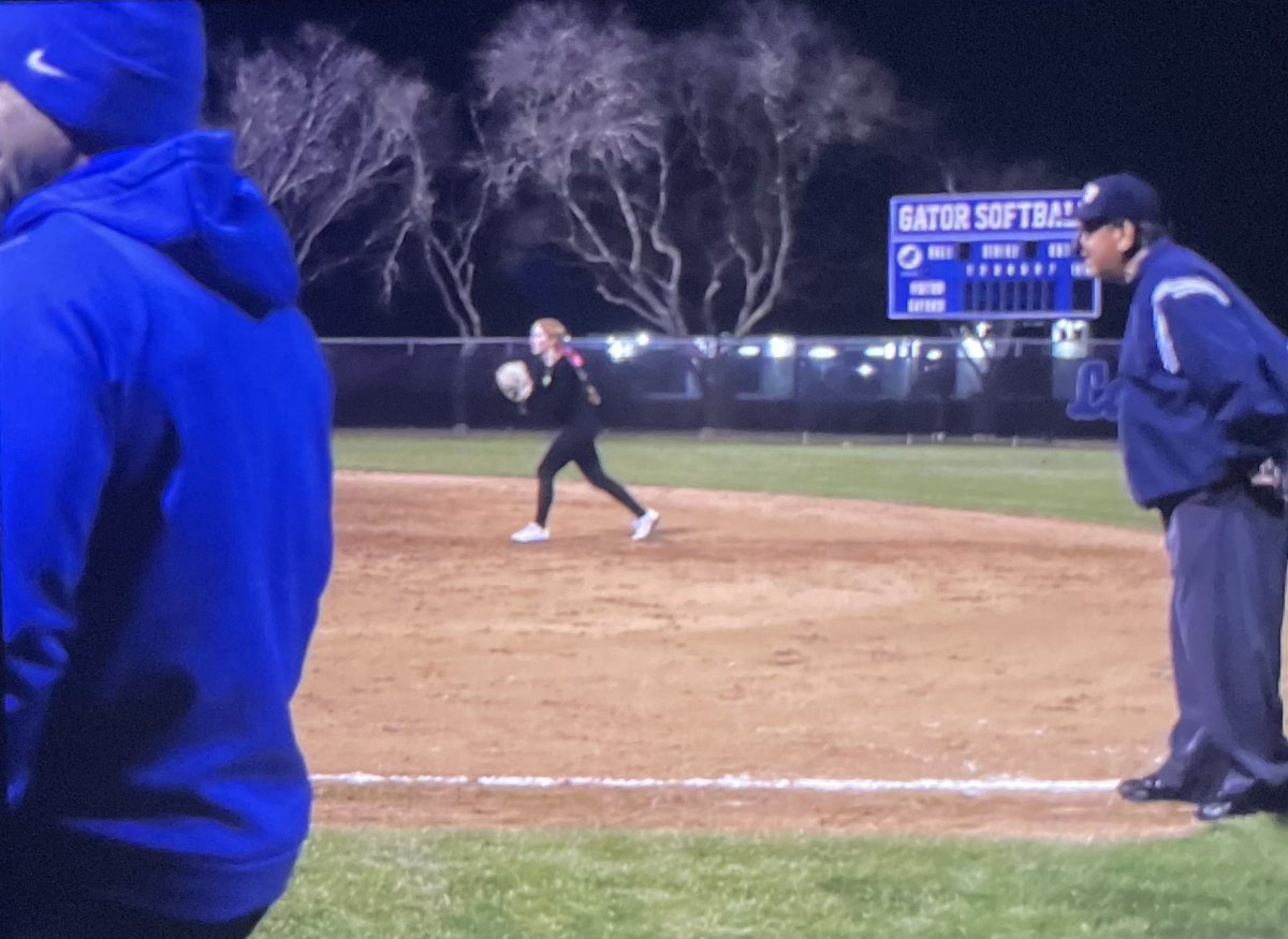 Madelyn Convery 2026 || RHP/MIF tweet media