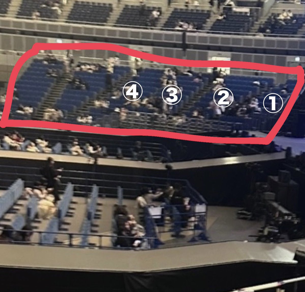 取引💌 tweet media