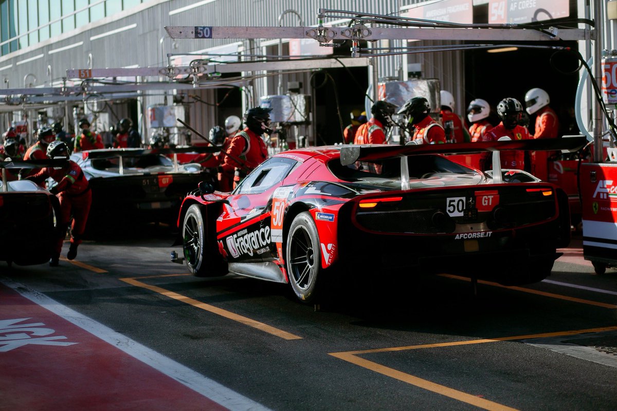 Carl Bennett tweet media