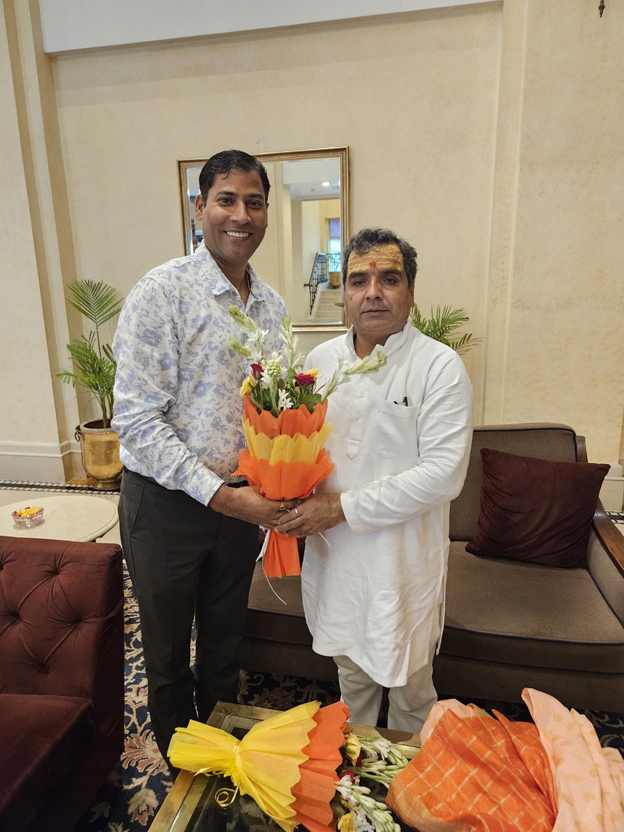 समाजिक न्याय की बुलंद आवाज एवं जनप्रिय नेता <a href="/MPDharmendraYdv/">Dharmendra Yadav</a> जी को जन्मदिवस की हार्दिक बधाई एवं शुभकामनाएं। आप दीर्घायु हो और सामाजिक न्याय की आवाज को बुलंद करते रहें।