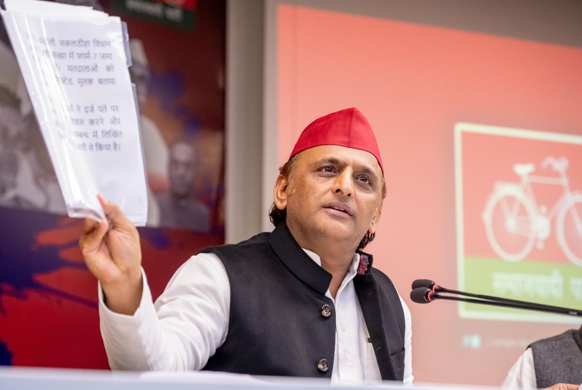 yadavakhilesh's tweet photo. SIR को संगठित अपराध की श्रेणी में डाल देना चाहिए। https://t.co/6R64xKxm7G