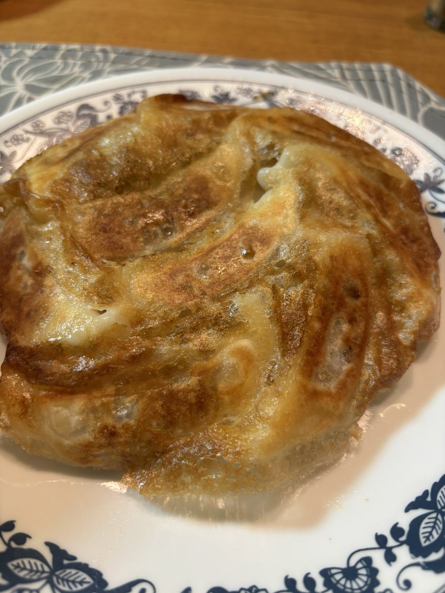 今日もお疲れ様でしたっ！
なーんだか今日はね、俺も疲れた💦

早く寝たいから #ご飯作ってまってるね 。
 #リプで遊ぼうまってるね