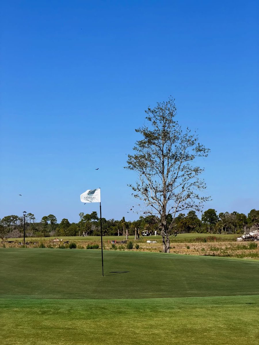 Gabichat1's tweet photo. They also have the only TopTracer aquatic driving range around so you're literally hitting balls over water with real time shot tracking and games built. https://t.co/lxKlPb0BmA