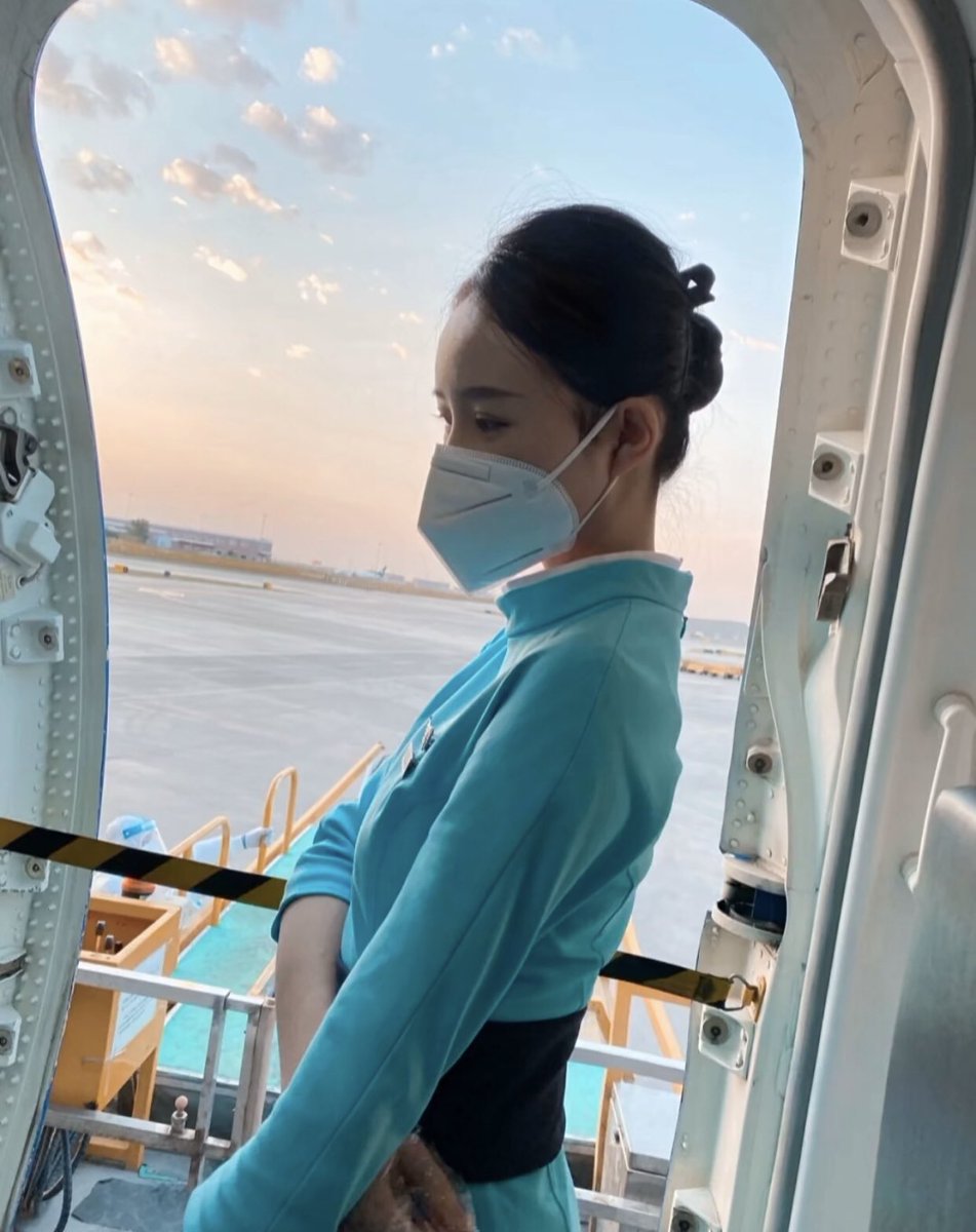 空姐&柳柳 tweet media