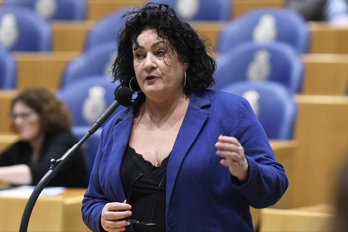 Ik ben het volledig met Caroline van der Plas (BBB) eens dat de terugkeer van bejaardentehuizen een goed idee is. Ik denk dat ze gelijk heeft dat ouderen best in zo’n huis willen wonen maar wel in hun eigen buurt willen blijven. Zo creëer je ook ruimte op de huizenmarkt.

#debat