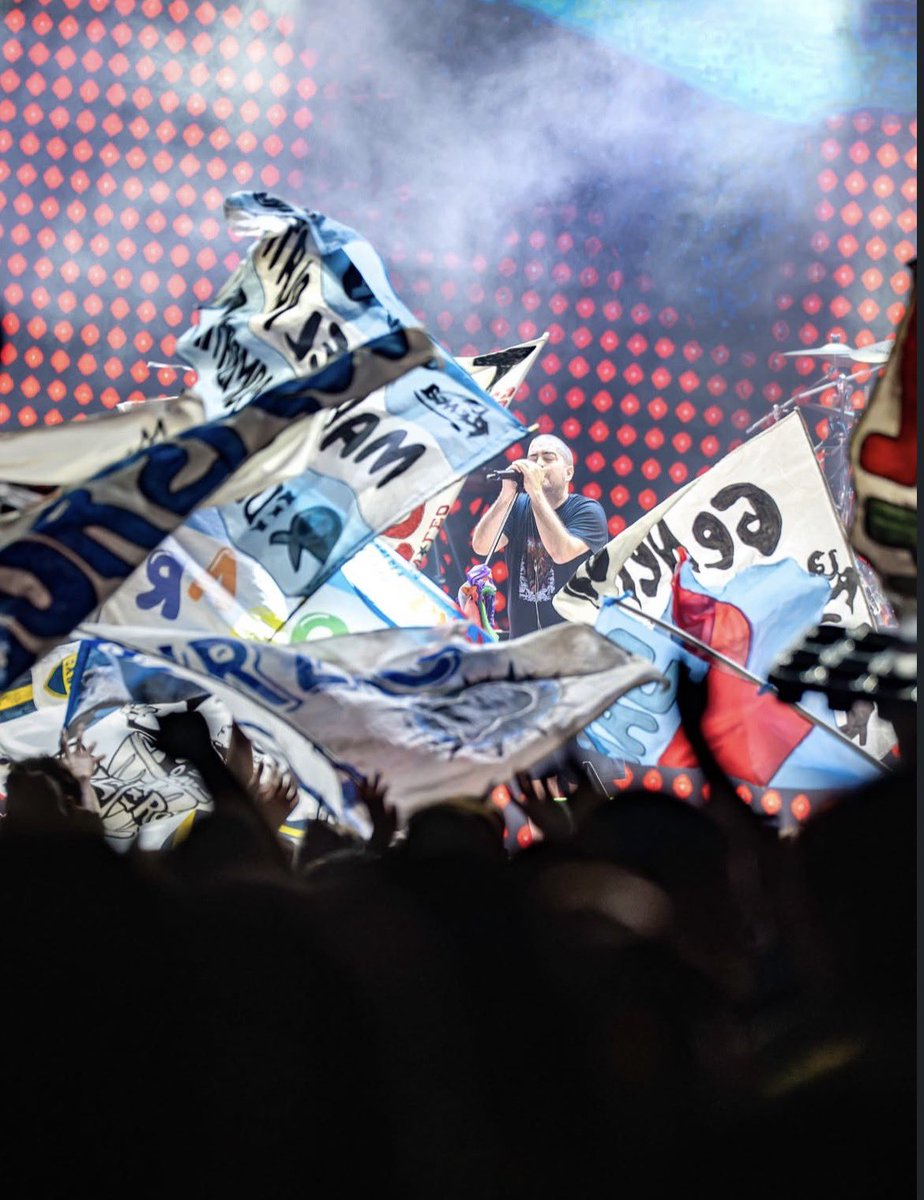 es mi estrella, mi Dios, mi razón.