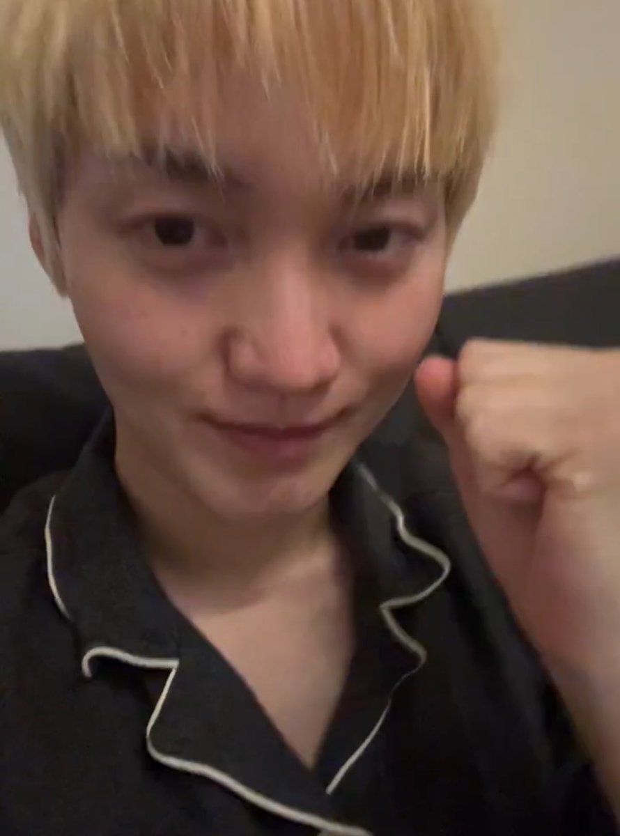 helloooooonf's tweet image. 오늘도 꼬순내나게생기셨서요