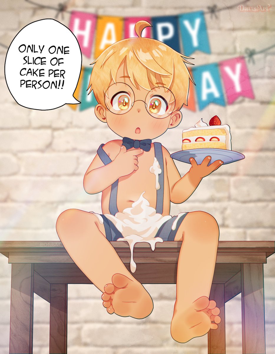 Happy Birthday to me! Cake for everyone!🎂🥳🎉
Just one slice per person 👀