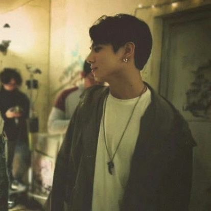 jungewks's tweet image. “i swear on my life”                  bitch you 
                                                     suicidal. swear
                                                    on smthng else

“on your life”                           im suicidal too