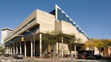 Aaron Lubeck tweet media