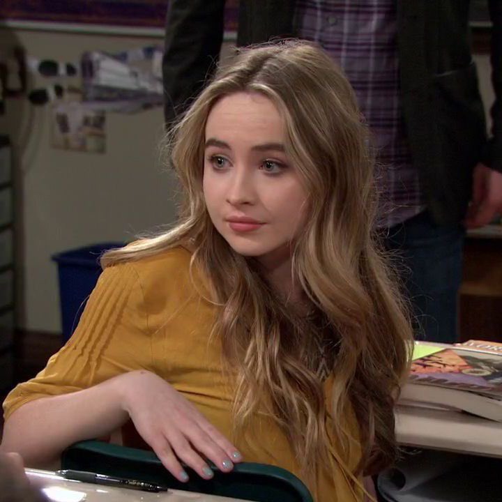 she has looked the same her whole life y’all just refuse to stop talking shit about women for no reason